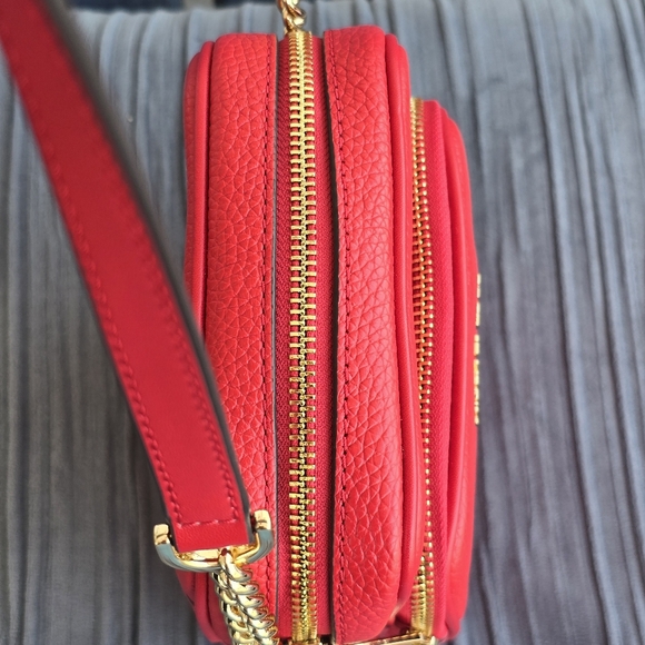 Michael Kors Red Pebbled Leather Crossbody with Gold Chain - Picture 6 of 10